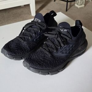 Under Armour phantom running sneakers size 6.5